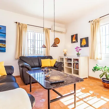 Lovely In With House Sea View