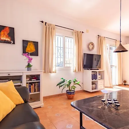 Ferienhaus Lovely In With House Sea View *